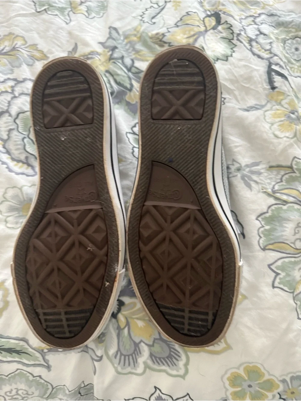 Converse kids low